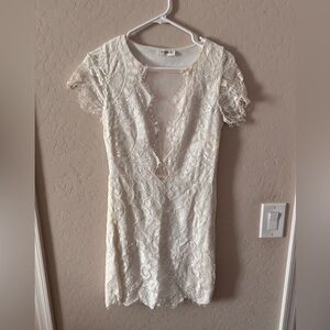 Storia Cream Sheath Mini Dress with Crew Neck